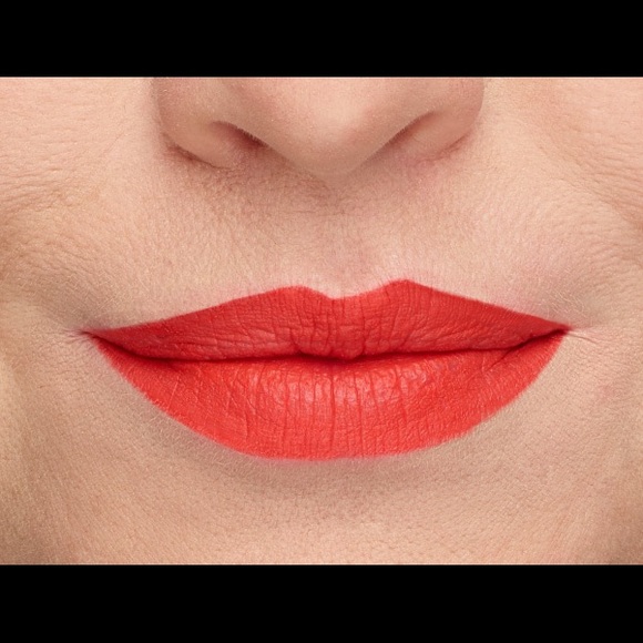 MOODSTRUCK SPLASH liquid lipstick- Smashing